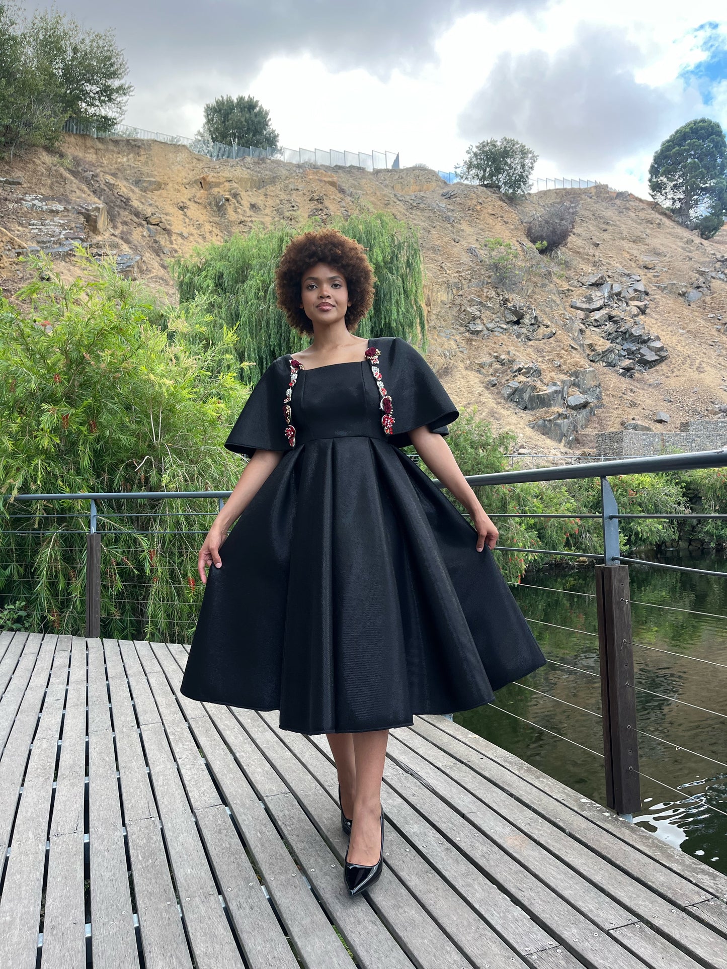 Shenell morosa black dress