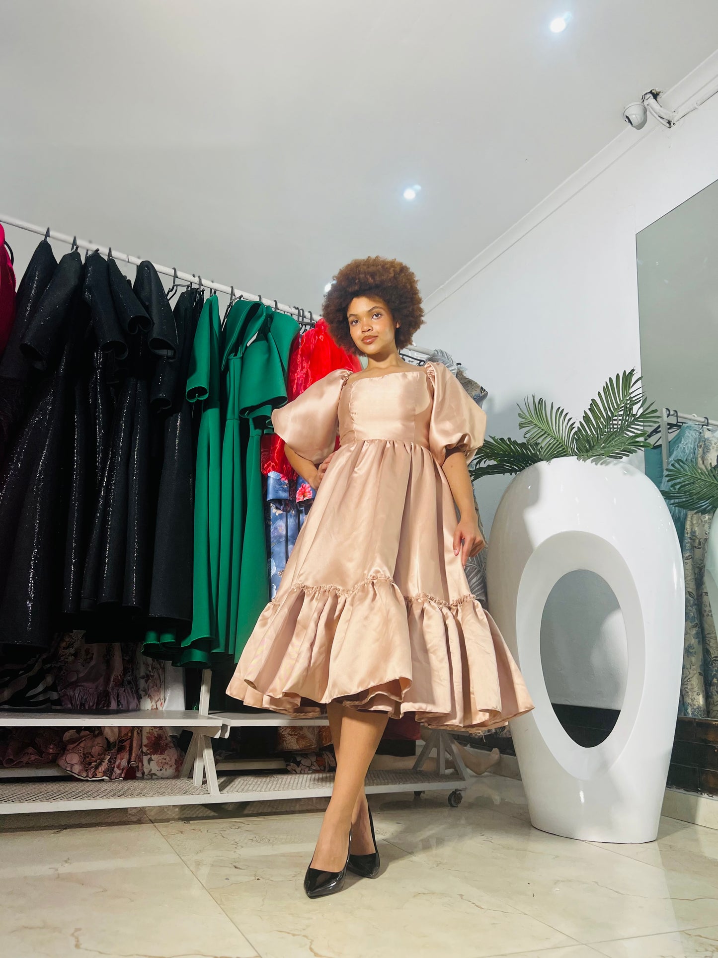 Shenell oriela dress