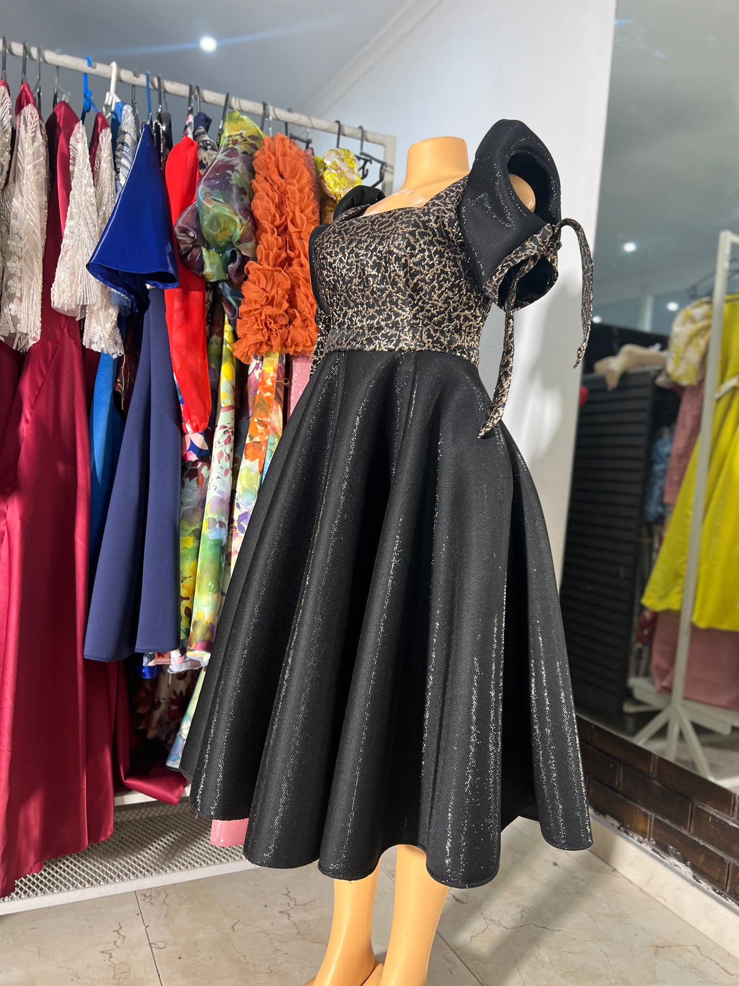 Shenell bonolo dress