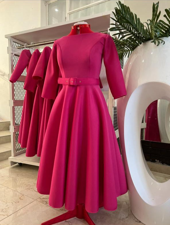 Shenell Victoria scuba dress with belt