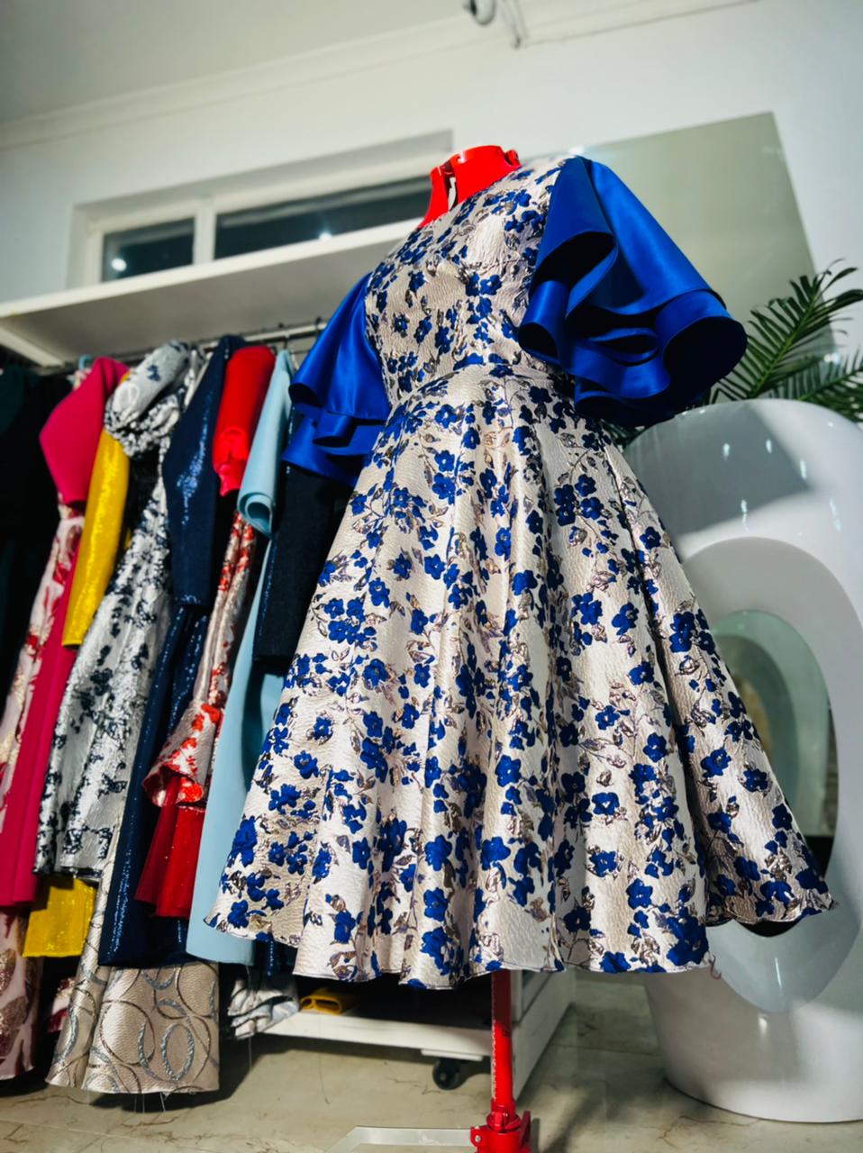 Shenell brocades dress with batterfly sleeves 0021